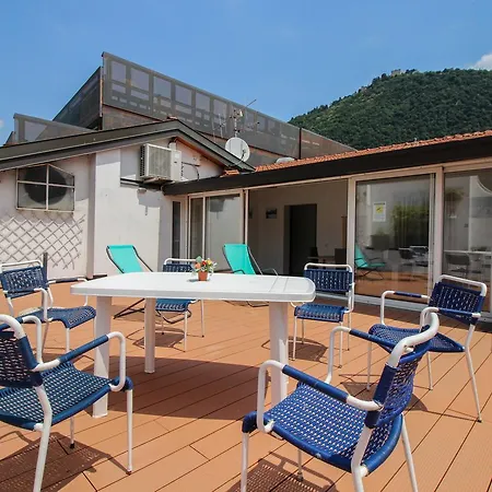 Center Terrace *